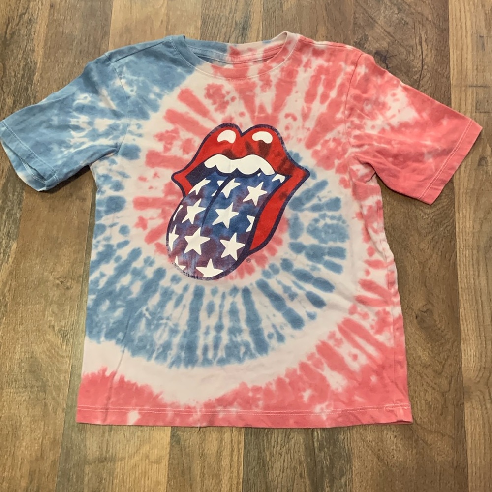 Rolling Stones T-shirt.